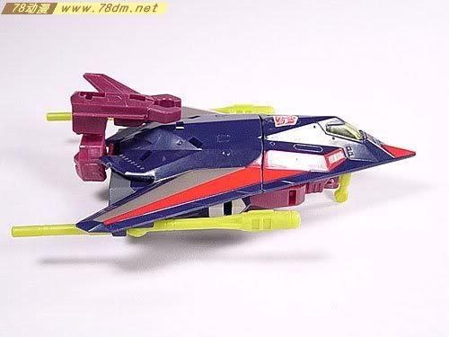 变形金刚Universe系列玩具 Airraid 空袭