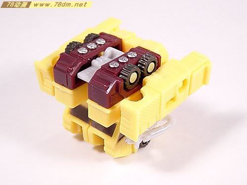 变形金刚Universe系列玩具 Firebot 火虫