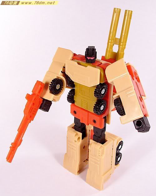 变形金刚Universe系列玩具 Mega-Octane 袭击