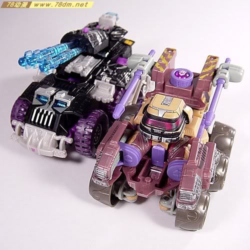 变形金刚Universe系列玩具 Nemesis Strika