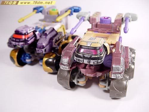 变形金刚Universe系列玩具 Nemesis Strika