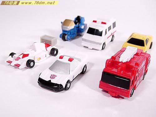 变形金刚Universe系列玩具 Prowl 警车