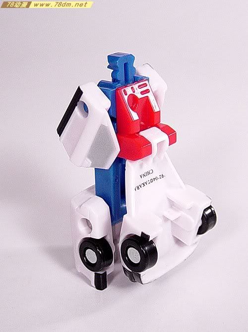 变形金刚Universe系列玩具 Prowl 警车