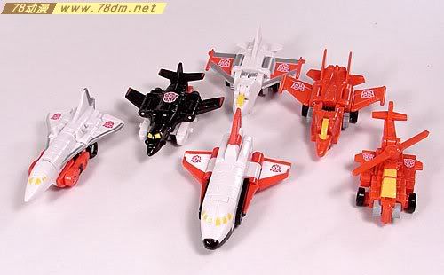 变形金刚Universe系列玩具 Storm Jet 暴风雨