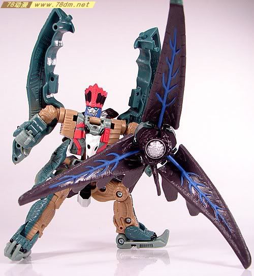 变形金刚Universe系列玩具 Striker