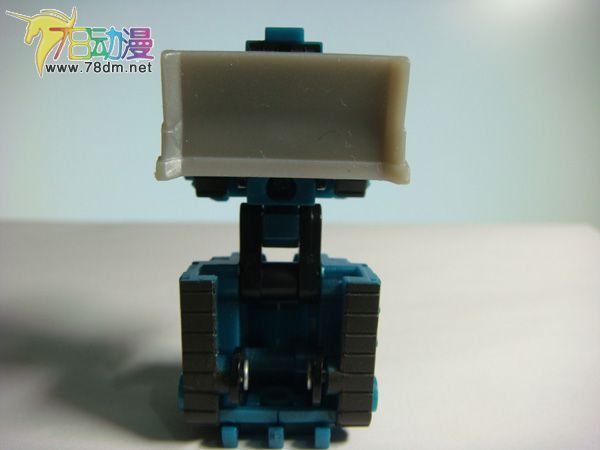 变形金刚Universe系列玩具 博派推土机