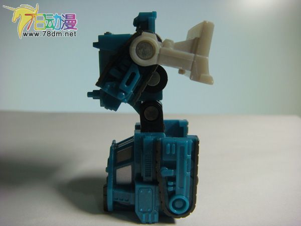 变形金刚Universe系列玩具 博派推土机