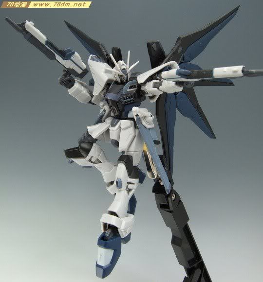 HCM-pro系列成品模型介绍 19-01 ZGMF-X20A 灰色强袭自由高达