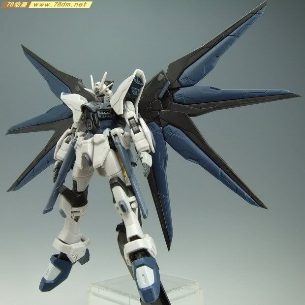 HCM-pro系列成品模型介绍 19-01 ZGMF-X20A 灰色强袭自由高达
