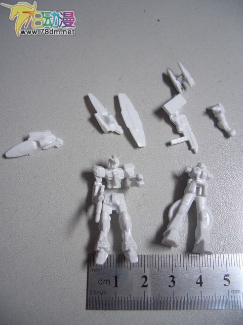 HGM高达系列模型介绍 AMX-002 路维·捷露