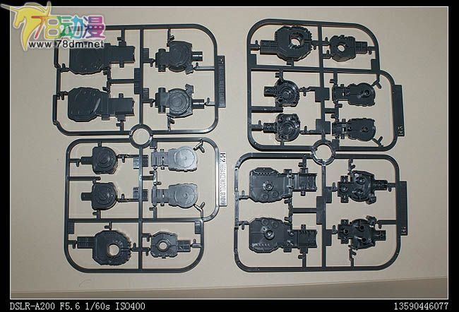 MEGA SIZE MODEL 1比48系列 RX-78-2高达