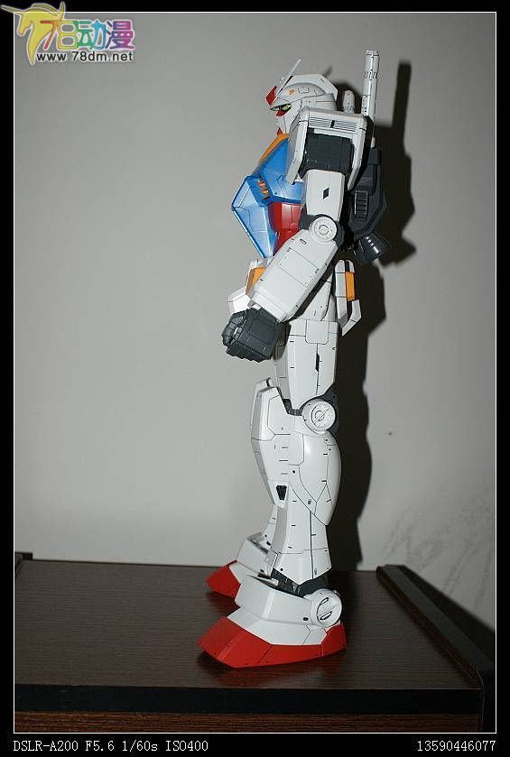 MEGA SIZE MODEL 1比48系列 RX-78-2高达