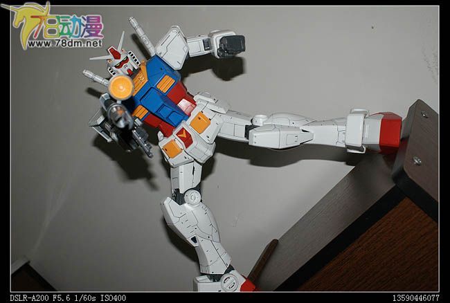 MEGA SIZE MODEL 1比48系列 RX-78-2高达