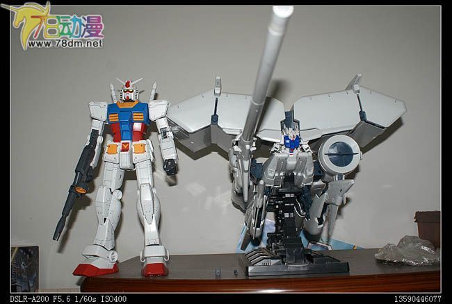 MEGA SIZE MODEL 1比48系列 RX-78-2高达