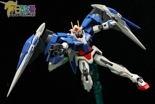 HG 高达00系列模型介绍 00高达 粒子储存罐型