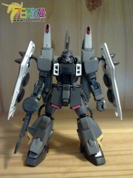 HG SEED/Destiny系列高达模型介绍 ZGMF-1001/M Blaze Zaku Phantom 迪亚哥专用幻影扎古