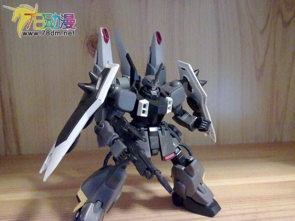 HG SEED/Destiny系列高达模型介绍 ZGMF-1001/M Blaze Zaku Phantom 迪亚哥专用幻影扎古