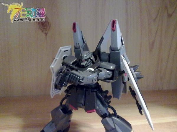HG SEED/Destiny系列高达模型介绍 ZGMF-1001/M Blaze Zaku Phantom 迪亚哥专用幻影扎古