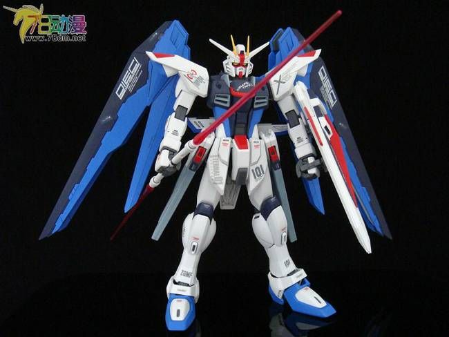 MG高达模型 MG72 ZGMF-X10A 自由高达