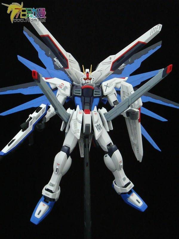 MG高达模型 MG72 ZGMF-X10A 自由高达