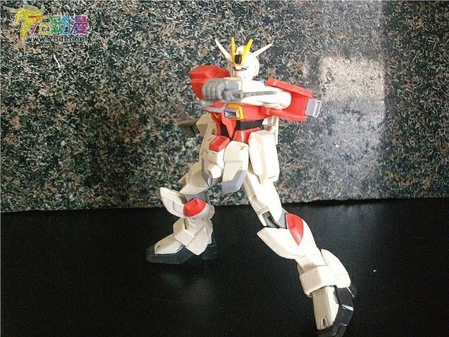 MIA系列成品模型介绍 ZGMF-X56S/β 剑装备型脉动高达