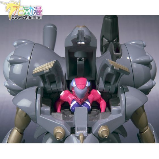 ROBOT魂系列玩具介绍 クァドラン レア(ピクシー小隊機)