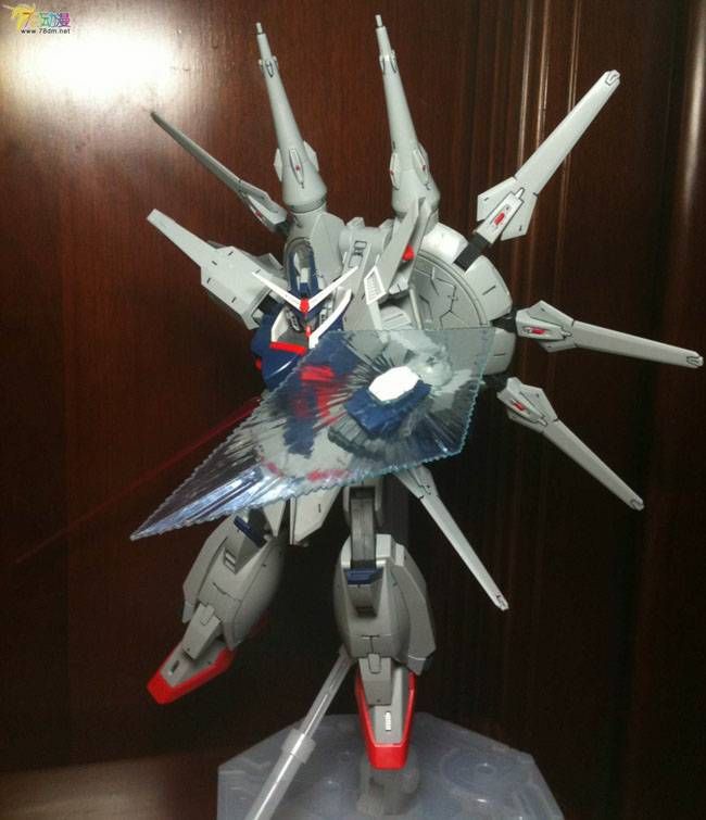 高达Seed/Destiny TV系列模型介绍 ZGMF-X666S 传奇高达