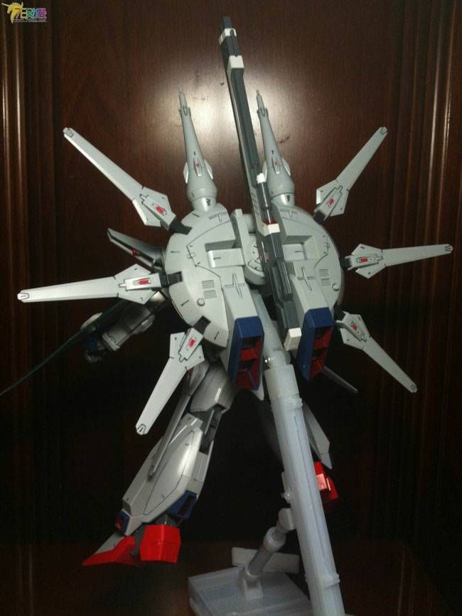 高达Seed/Destiny TV系列模型介绍 ZGMF-X666S 传奇高达