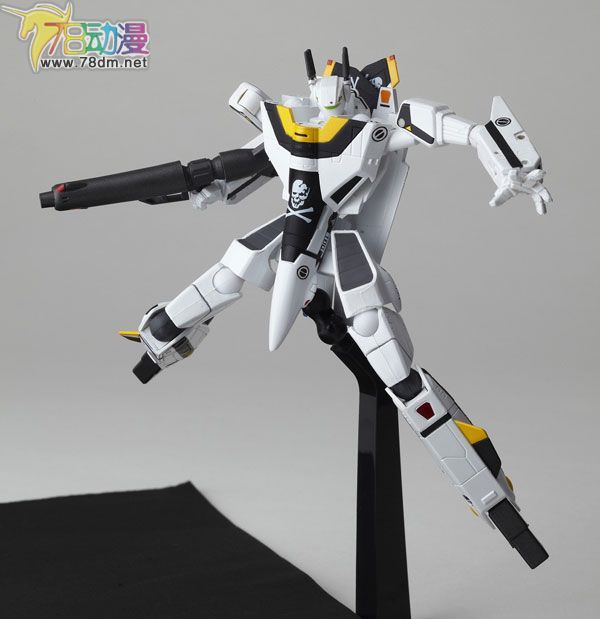 海洋堂 转轮科技 山口式 083号 三段変形 VF-1S 罗伊 佛卡机