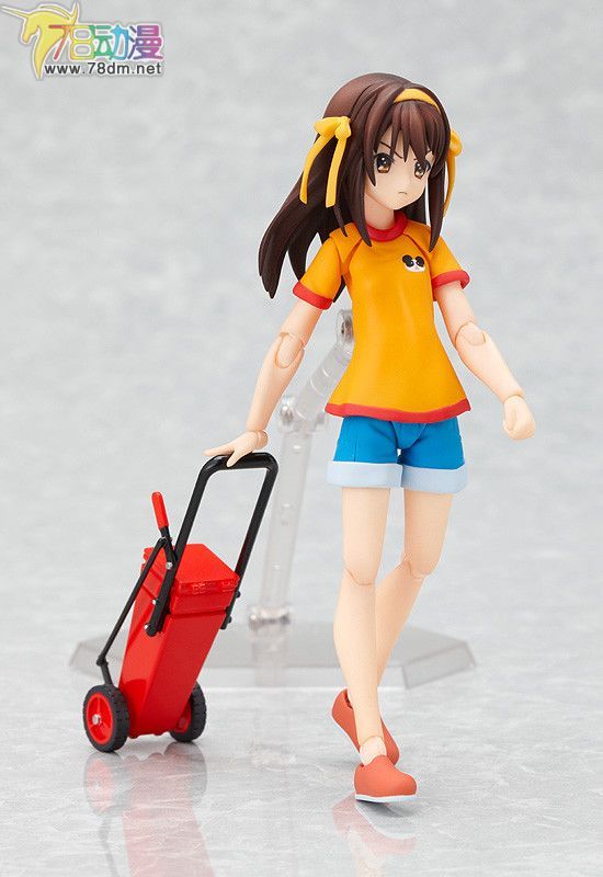 FIGMA可动人偶系列玩具 070 凉宫春日 中学生版