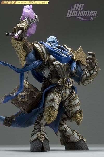 魔兽世界周边专区 魔兽世界人偶 魔兽世界手办 DC漫画 第二代 德莱尼圣骑士VINDICATOR MARRAD(大模型)