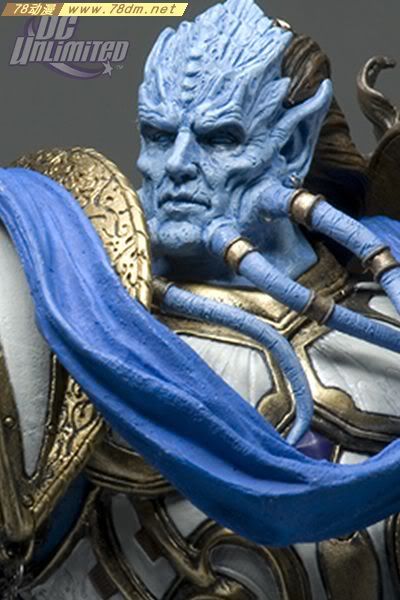 魔兽世界周边专区 魔兽世界人偶 魔兽世界手办 DC漫画 第二代 德莱尼圣骑士VINDICATOR MARRAD(大模型)