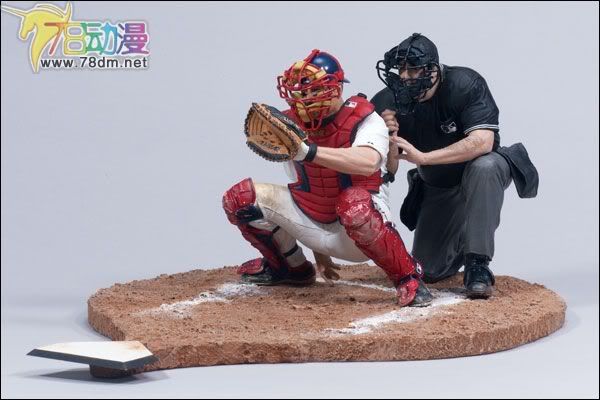 麦克法兰系列玩具 MLB职业棒球系列 MLB HOMEPLATE DIORAMA: JASON VARITEK AND UMPIRE