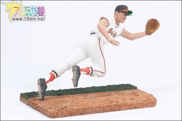 麦克法兰系列玩具 MLB职业棒球系列 COOPERSTOWN第1代 BROOKS ROBINSON