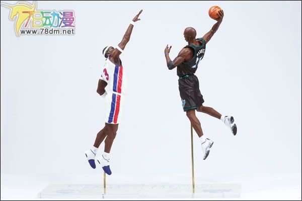 麦克法兰系列玩具 NBA篮球系列 凯文-加内特与本-华莱士