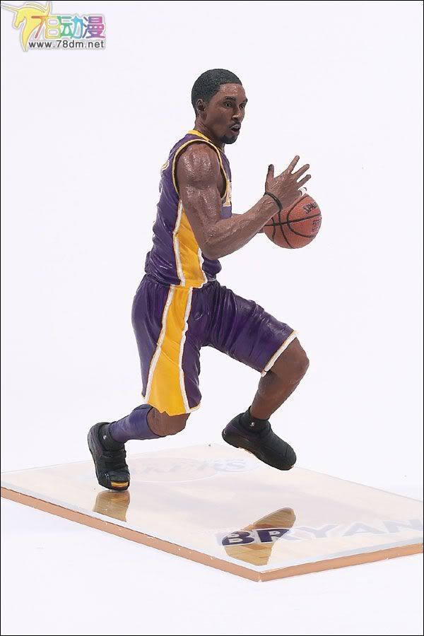 麦克法兰系列玩具 NBA篮球系列 NBA第3代 KOBE BRYANT 2 科比-布莱恩特