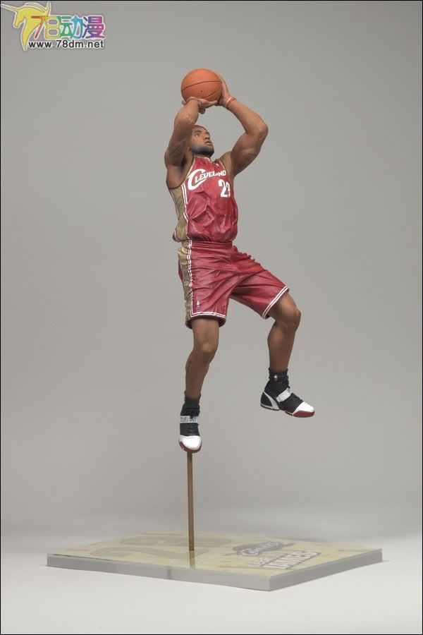麦克法兰系列玩具 NBA篮球系列 NBA第13代 LeBRON JAMES 4 勒布朗-詹姆斯