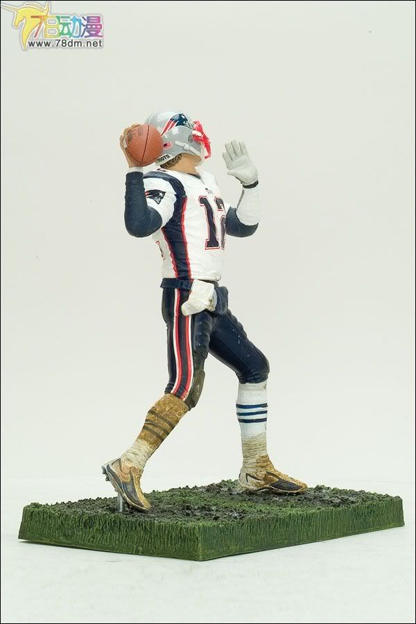 麦克法兰系列玩具 NFL美式足球系列 3寸 NFL 第5代 TOM BRADY 2