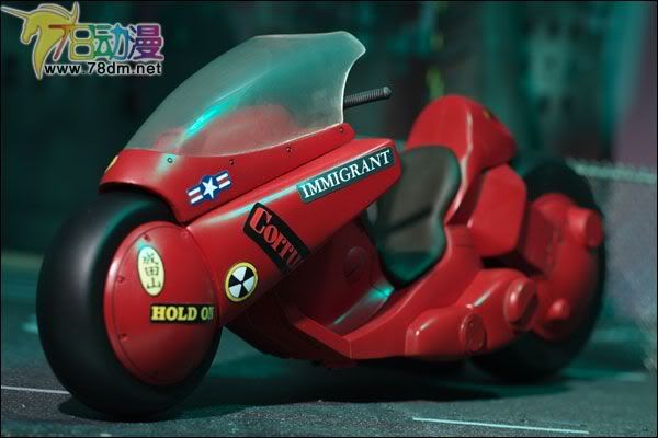 麦克法兰系列玩具 游戏与动画系列 日本3D动画系列第一代 KANEDA'S BIKE 阿基拉 金田正太郎的电单车
