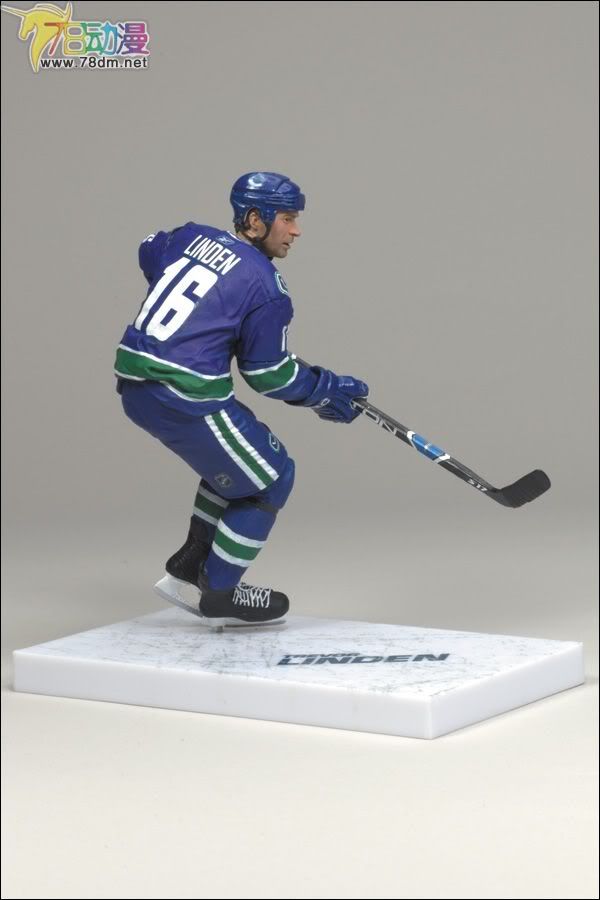 麦克法兰系列玩具 NHL美国冰球联赛系列 TREVOR LINDEN (VANCOUVER CANUCKS EXCLUSIVE)