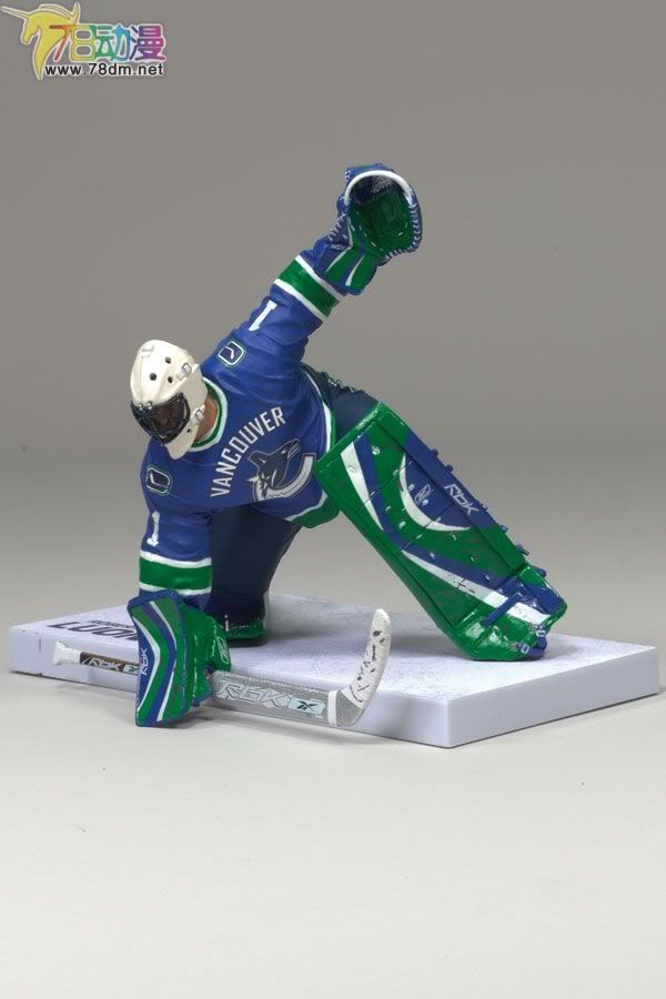 麦克法兰系列玩具 NHL美国冰球联赛系列 3寸NHL系列第5代 ROBERT LUONGO 2