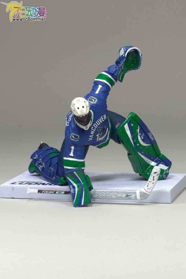 麦克法兰系列玩具 NHL美国冰球联赛系列 3寸NHL系列第5代 ROBERT LUONGO 2