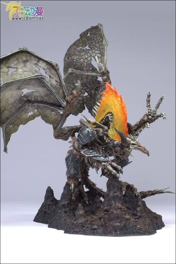 麦克法兰系列玩具 龙之国度系列 FOSSIL DRAGON CLAN BOXED SET 化骨龙豪华大盒版