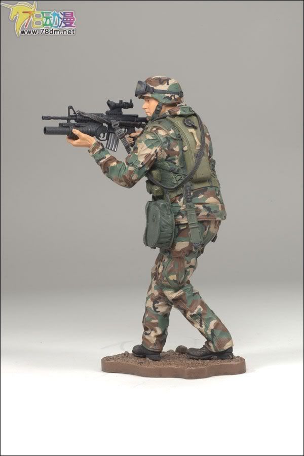 麦克法兰系列玩具 兵人系列 3寸麦克法兰兵人 第一代 ARMY PARATROOPER 伞兵
