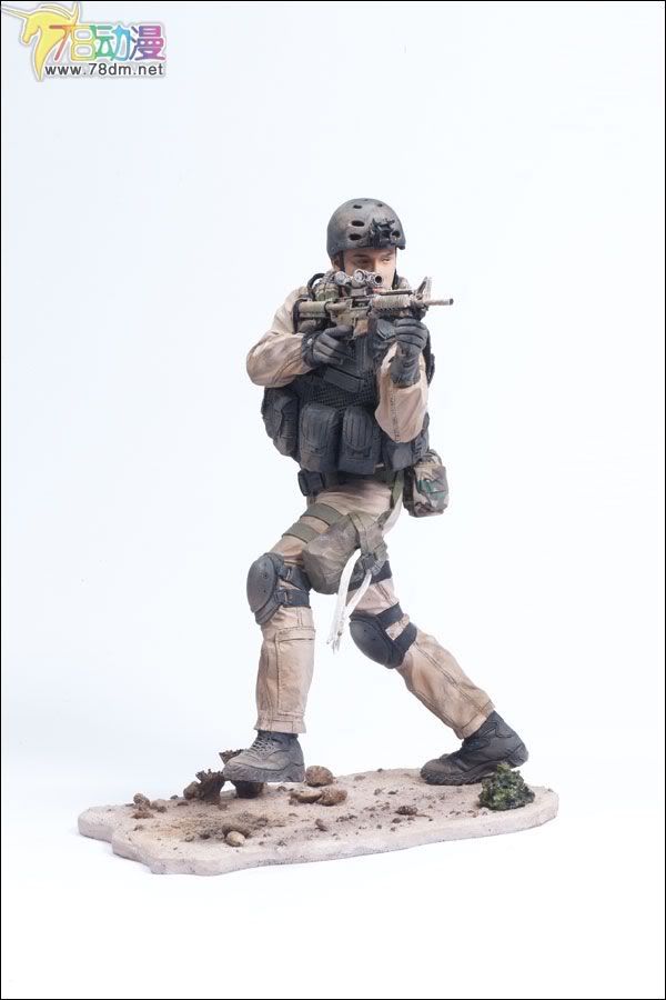 麦克法兰系列玩具 兵人系列 麦克法兰兵人 2ND TOUR OF DUTY NAVY SEAL COMMANDO  海豹突击队