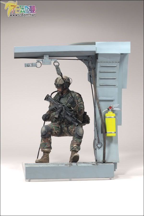 麦克法兰系列玩具 兵人系列 麦克法兰兵人 第5代 AIR FORCE PARA RESCUE  空军伞兵营救队
