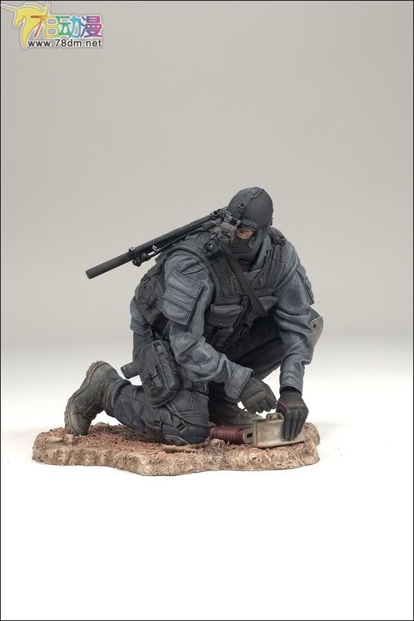 麦克法兰系列玩具 兵人系列 麦克法兰兵人 第7代 ARMY SPECIAL FORCES NIGHT OPS  特种部队夜间行动队