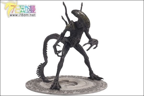 麦克法兰系列玩具 电影系列 异形大战铁血战士 第一部 GRID ALIEN 铁网异形