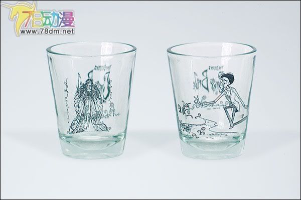 麦克法兰系列玩具 电影系列 僵尸新娘典藏版 SHOT GLASS 2-PACK: CORPSE BRIDE & VICTOR  玻璃杯