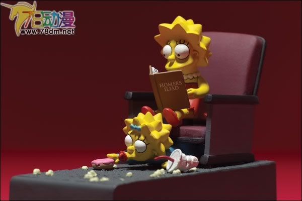 麦克法兰系列玩具 电影系列 辛普森一家 电影版 MOVIE MAYHEM LISA & MAGGIE 丽莎与马姬电影暴力版
